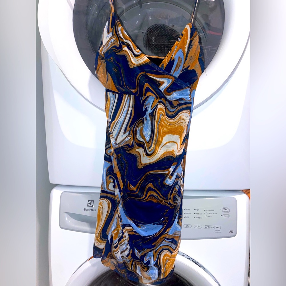Copper Closet Dress Marble in Blue And Gold
